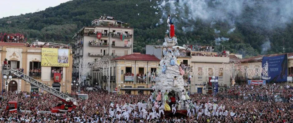 La Varia di Palmi è una festa popolare cattolica che si svolge a Palmi in onore di Maria Santissima della Sacra Lettera, patrona e protettrice della città, l'ultima domenica di agosto con cadenza pluriennale.